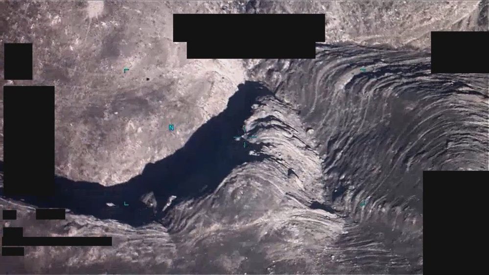 Still frame from the video DOW-UAP-PR060, "Spherical UAP [CALLSIGN] 2021/04/12 obj 2"