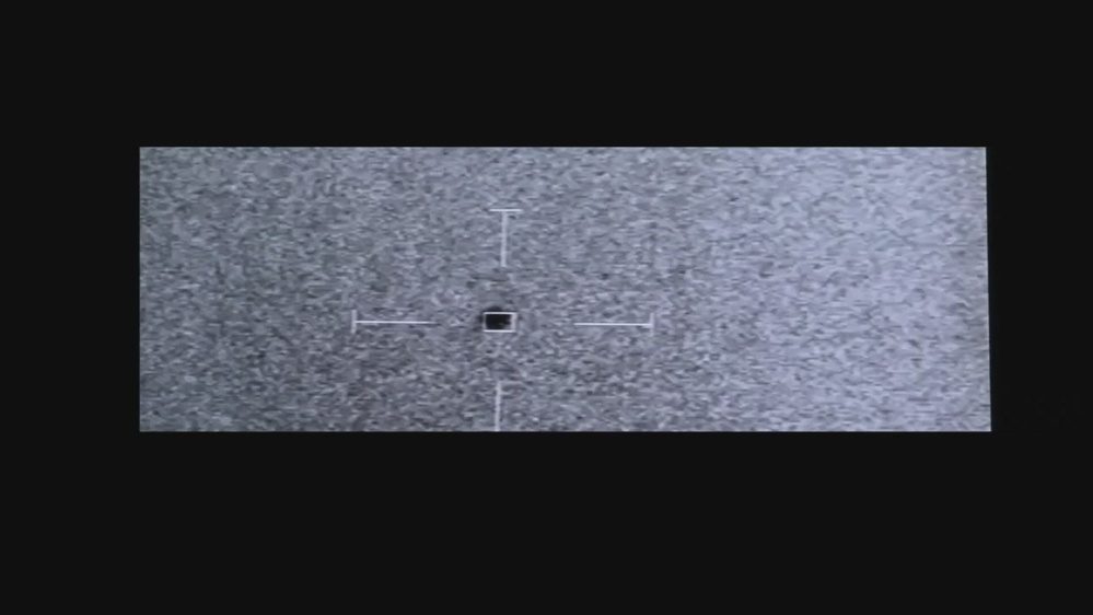 Still frame from the video DOW-UAP-PR125, Unresolved UAP Report, Pacific Ocean, 2019